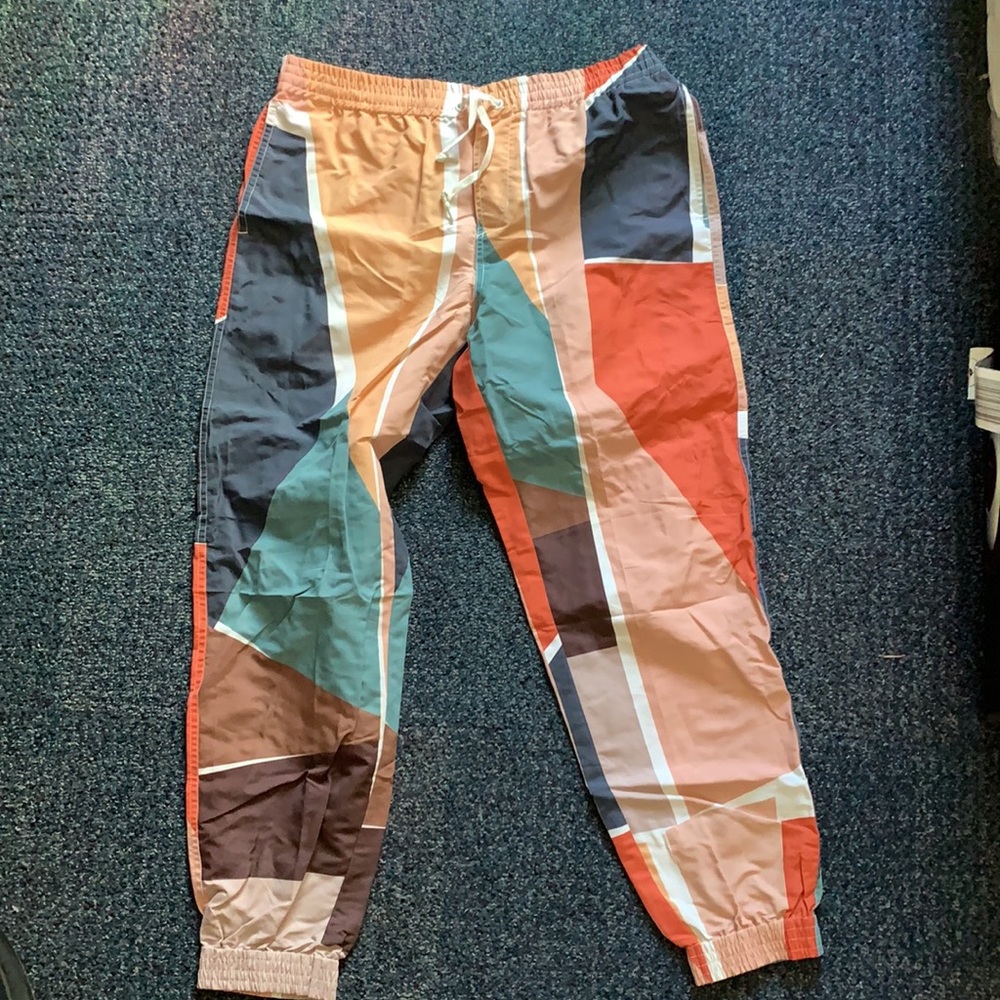 Obey women’s M multicolor joggers